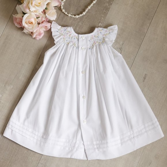 White Smocked Embroidered Dress Flutter Sleeve Luli & Me Size 9 to 12 Months - Picture 3 of 5